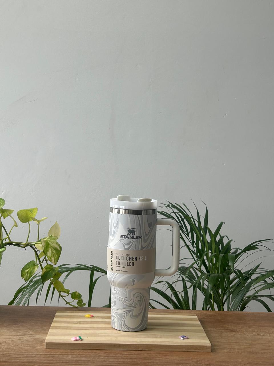 Stanley Quencher H2.0 Flowstate Stainless Steel Vacuum Insulated Tumbler, 40 OZ / 1.18 L (Marble Print)